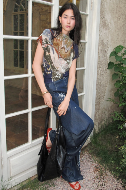 "Crane Guide" Mountain & Sea Print Pleated Stretch Top