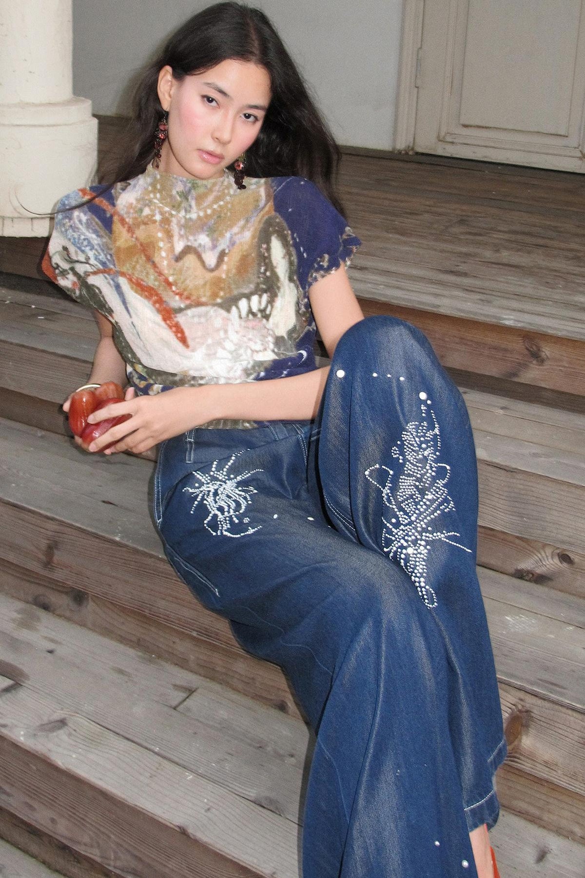 "Crane Guide" Mountain & Sea Print Pleated Stretch Top