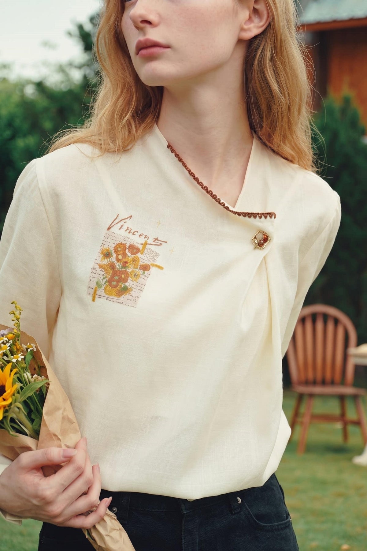Van Gogh Literary Style Sunflowers Print Diagonal V-Neck Shirt