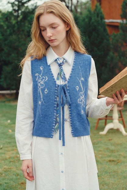 Van Gogh Art Embroidered Tie-Front Knit Vest
