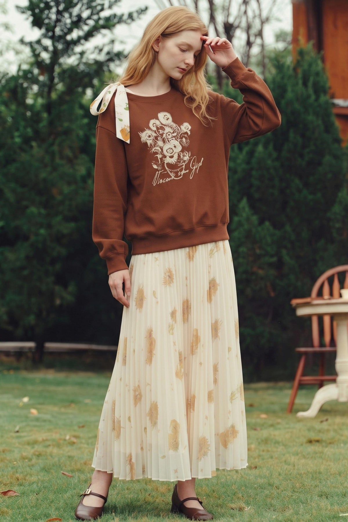 Van Gogh Sunflowers Foil-Stamped Pleated Midi Skirt