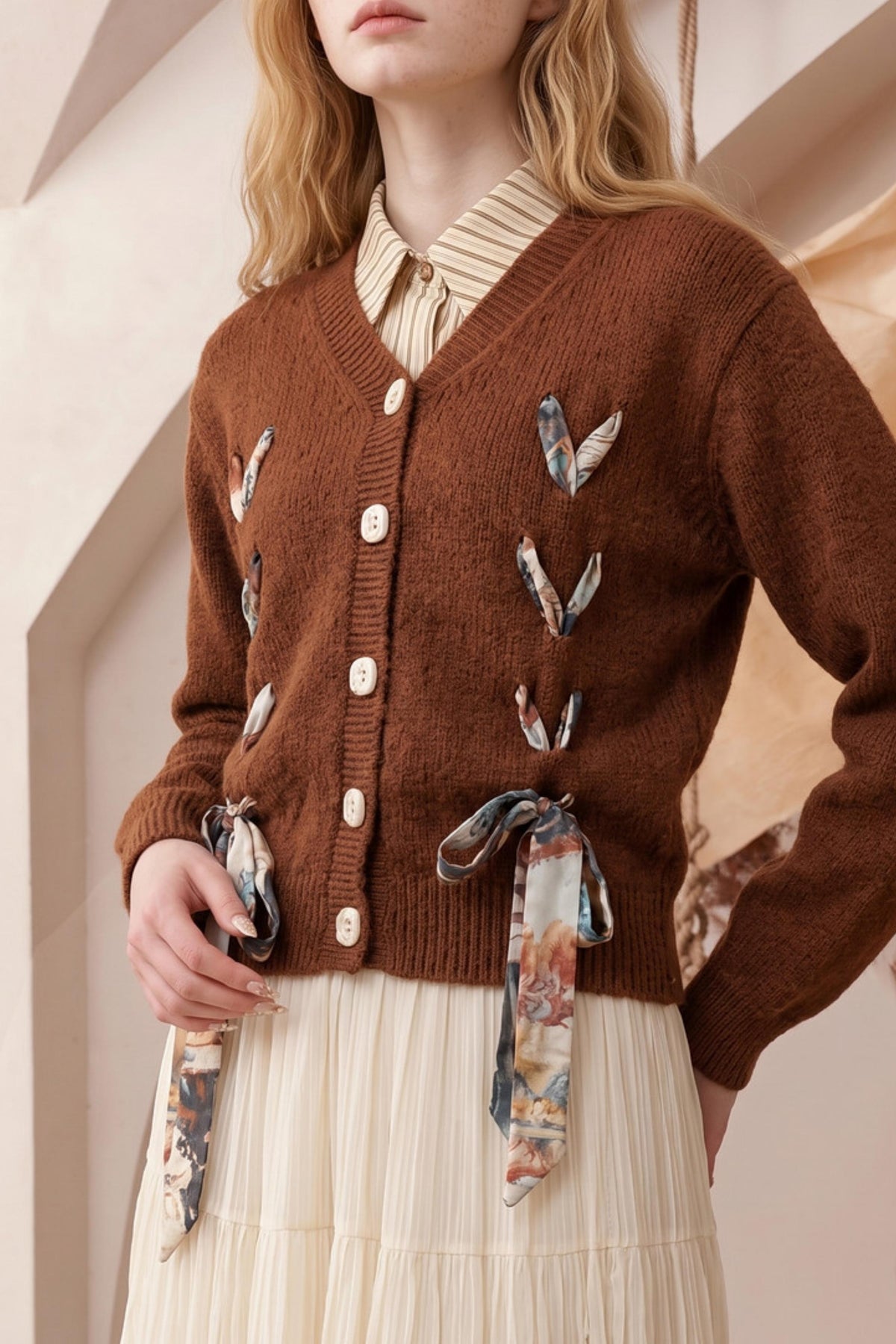 Evening Mountain Phrases Printed Cross-Tie Knit Cardigan