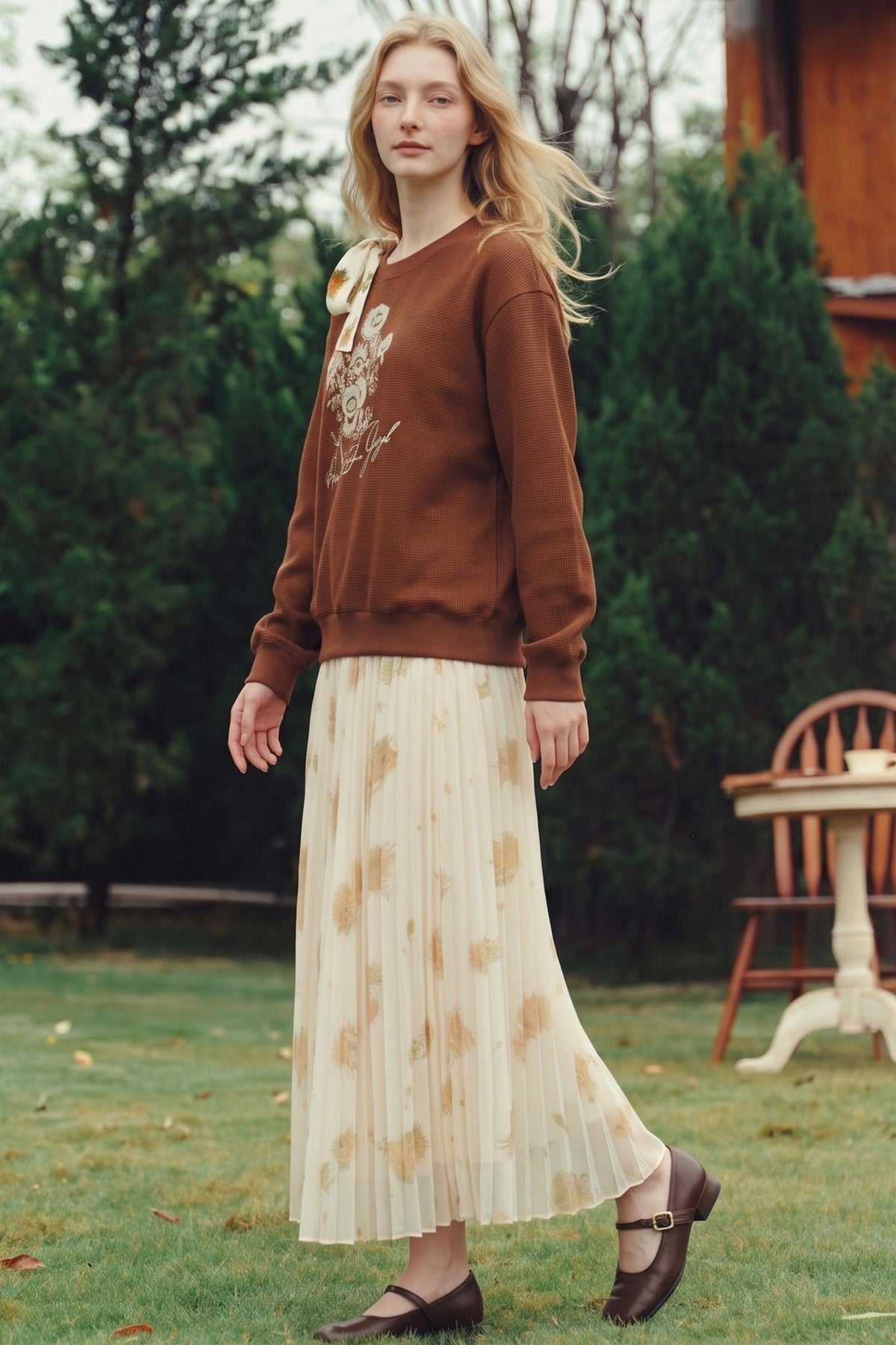 Van Gogh Sunflowers Foil-Stamped Pleated Midi Skirt