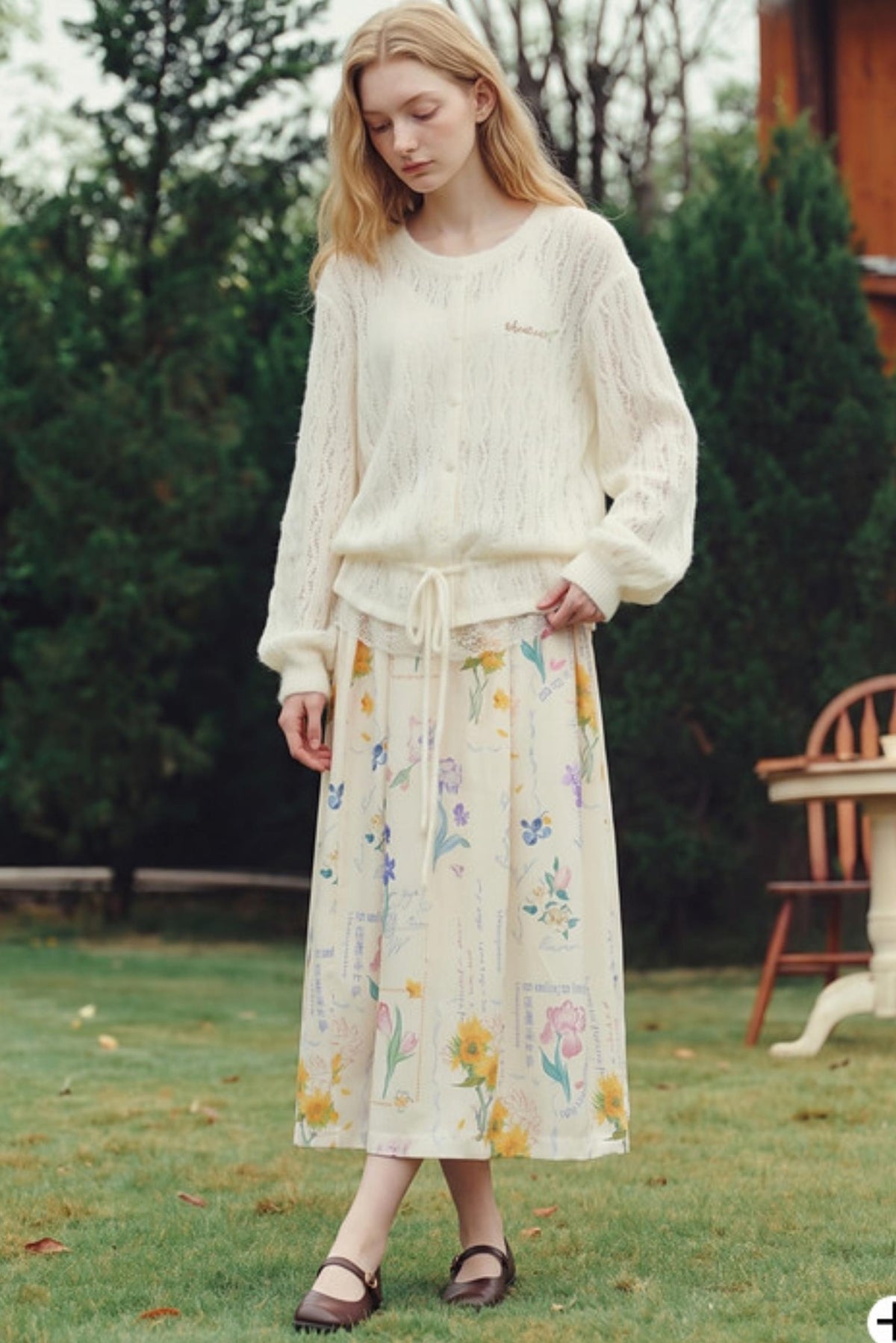 Van Gogh Cheese Floating Light Hollow Knit Cardigan