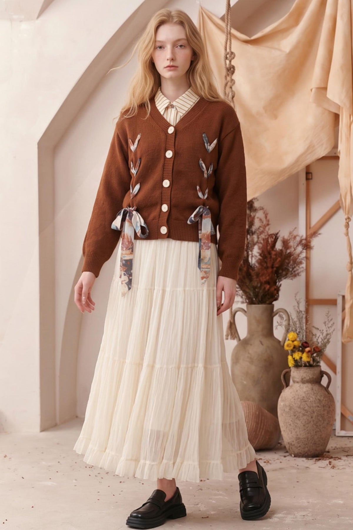 Evening Mountain Phrases Printed Cross-Tie Knit Cardigan