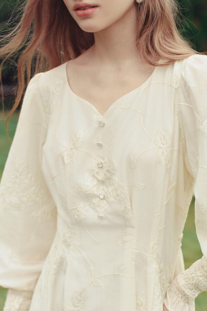 Palace Style Embroidered Lantern Sleeve Midi Dress
