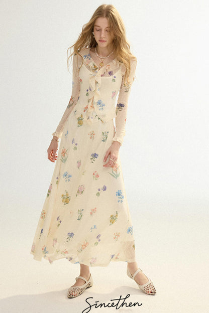 Woman wearing a floral dress on a white background with 'Sineithen' branding.