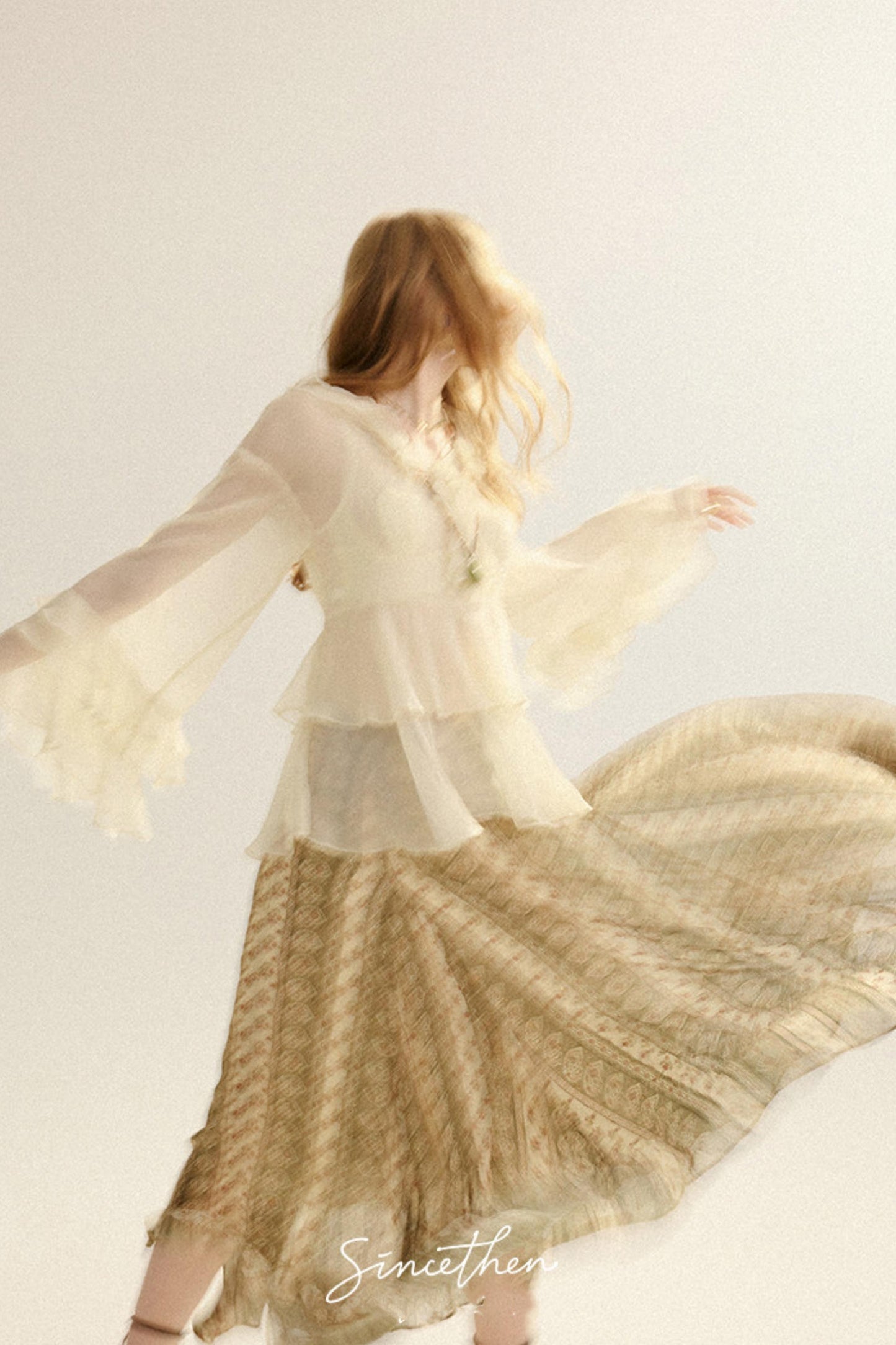 Chloé French Vintage Ruffled Chiffon Loose Blouse