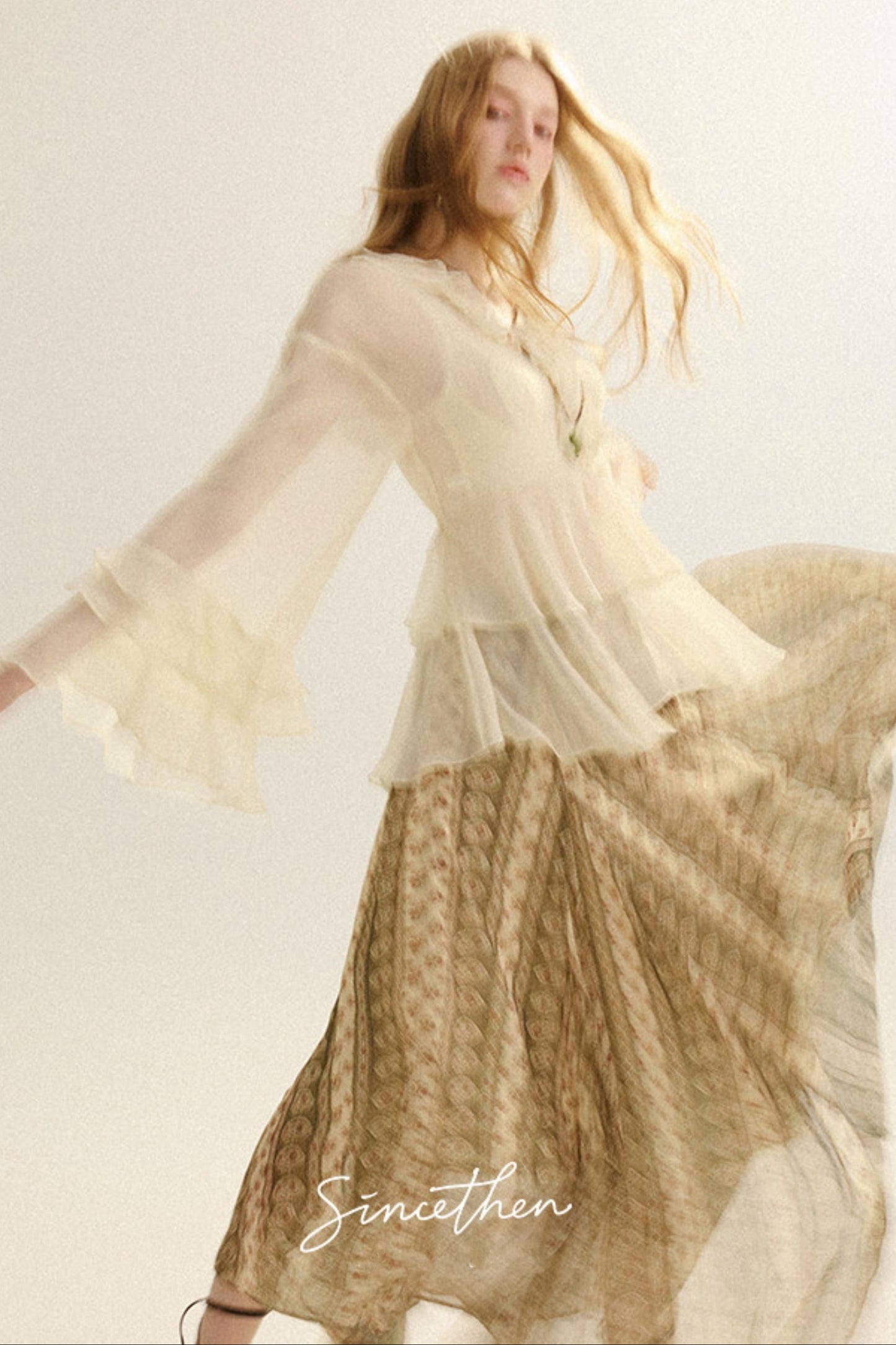 Chloé French Vintage Ruffled Chiffon Loose Blouse
